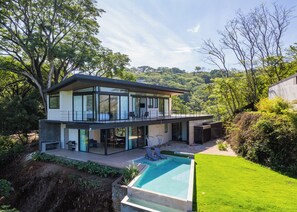 Exterior - Serenity at Skyraider Villa. (Guanacaste Province)