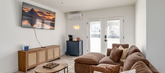 Waterfront home with Firepit and Foosball Table