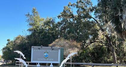 Fabulous private RV pad with full hookups, sewer and water located in Old Town