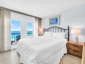 Condo, 1 King Bed (Pinnacle Port PH-36 - Caspian Pearl) - Pinnacle Port Ph-36 - Caspian Pearl (Panama City Beach)