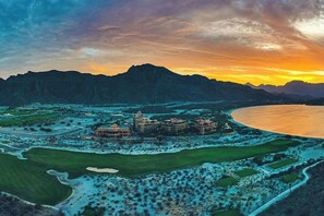 منظر من الجو على ارتفاع عالٍ