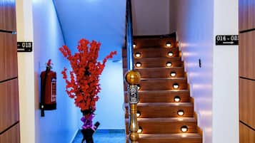 Kiến trúc tòa nhà