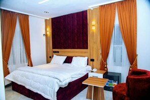 Chambre Simple Deluxe | Bureau, espace de travail pour ordinateur portable, Wi-Fi gratuit