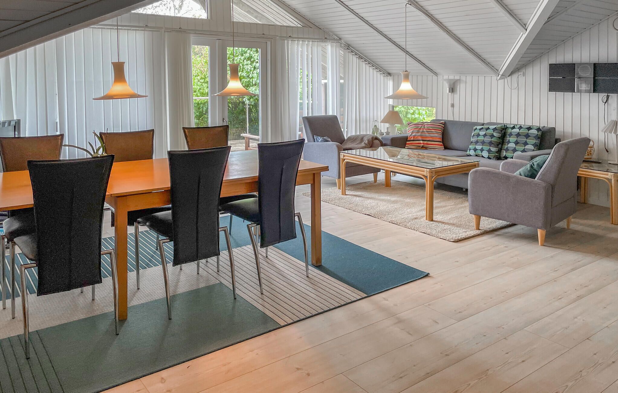 مدفأة، ستيريو