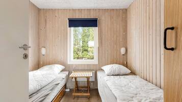 3 Schlafzimmer, Reisekinderbett, kostenloses WLAN