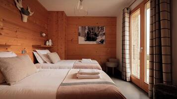 WiFi, bed sheets