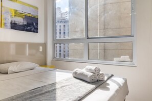 1 bedroom, iron/ironing board, free WiFi, bed sheets - AV1010 Studio Avanhandava 3p 0q. (São Paulo)