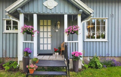 Nice home in Braskereidfoss with WiFi