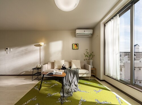 Anko 105sqm Teredacho;5mins JR Loop near Tennoji/ Shinsaibashi Namba; USJ Direct