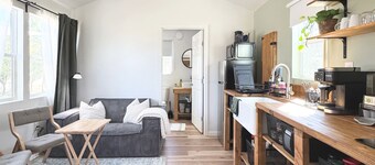 Cabin Near Brownwood w/ Grill, Firepit & Work Desk