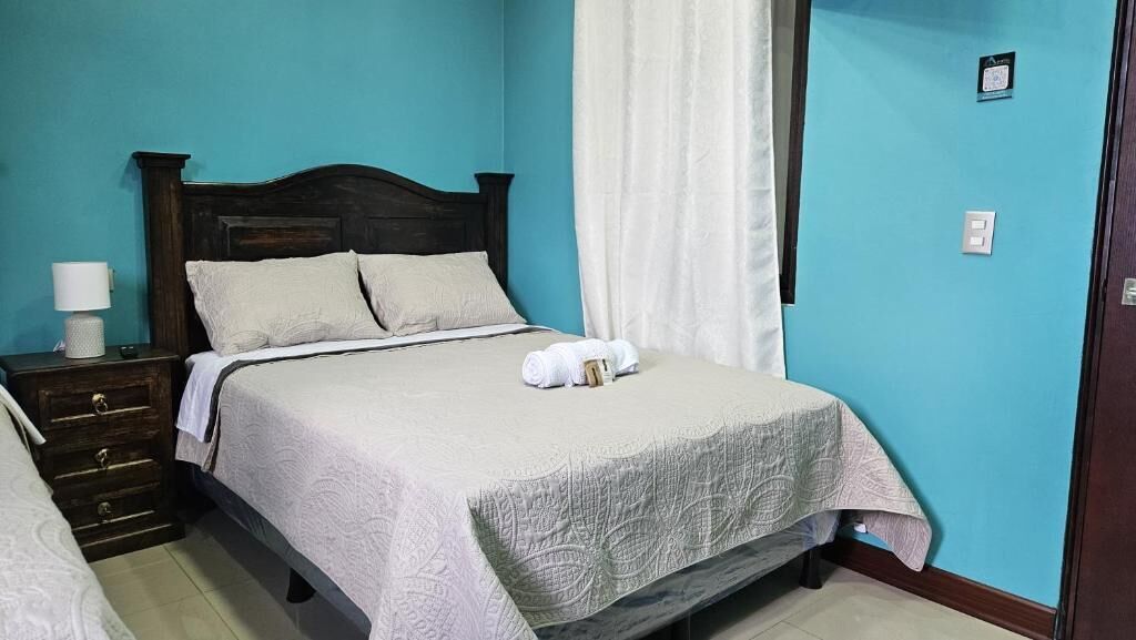 Desk, laptop workspace, free WiFi