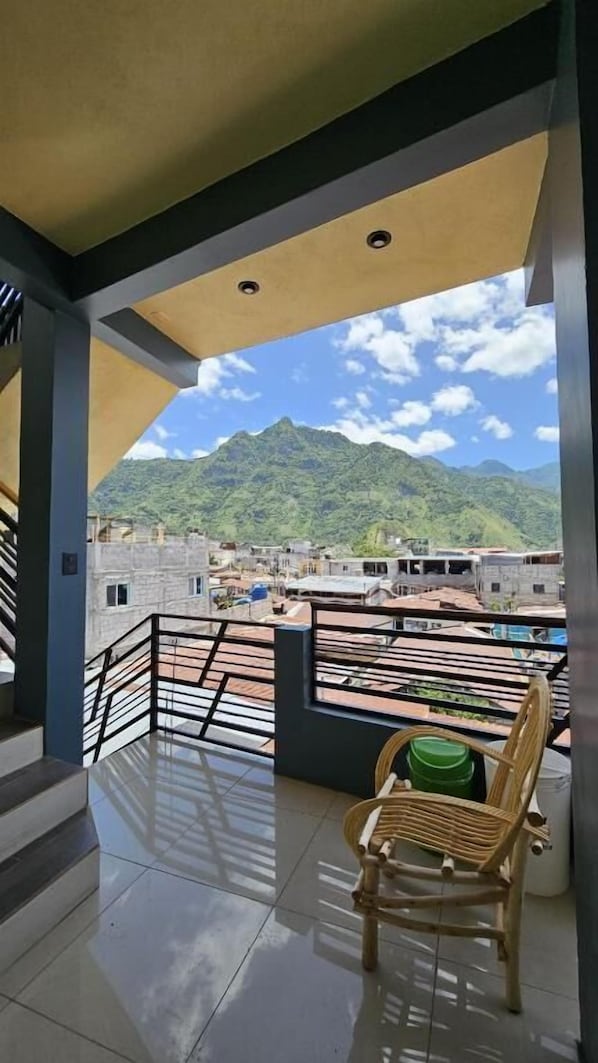 Property grounds - Hotel Amanecer Atitlán (San Juan La Laguna)
