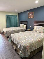 Habitación básica doble | Escritorio y wifi gratis