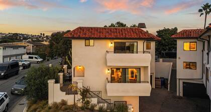 Steps to the Beach, Modern 3bdr w/ Patio 257 Trailhead Trestles 1 by Avantstay