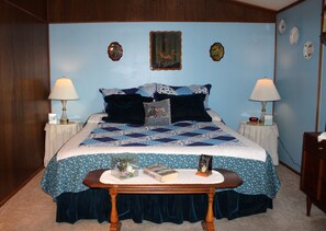 Fer et planche à repasser, Wi-Fi gratuit, draps fournis