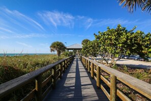 Property grounds - Englewood Private Vacation Home on Lemon Bay Canal with Hot Tub - Only 4 Miles to Gulf Beaches (Englewood)