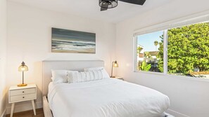 Interior - Steps to Beach, Hot Tub + Private Patio 259 Trailhead Trestles 3 by Avantstay (San Clemente)