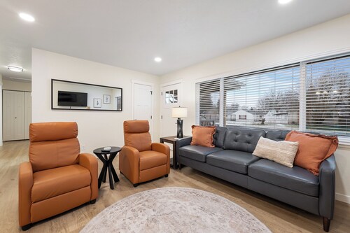 Newly Remodeled 5-Bedroom Home