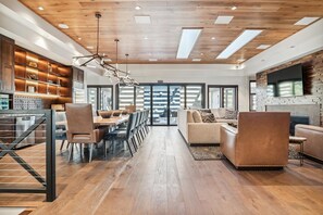 Interior - Luxurious 19K Sqft Ranch Estate• Perfect for Groups, Events & Corporate Retreats (Foxfield)