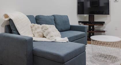 Runway Retreat -2bed -1bath Basement suite