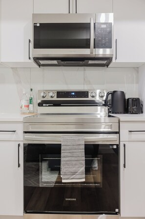 Microwave, oven, stovetop, dishwasher