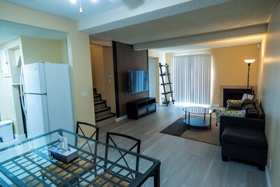 City Townhouse -Calgary 