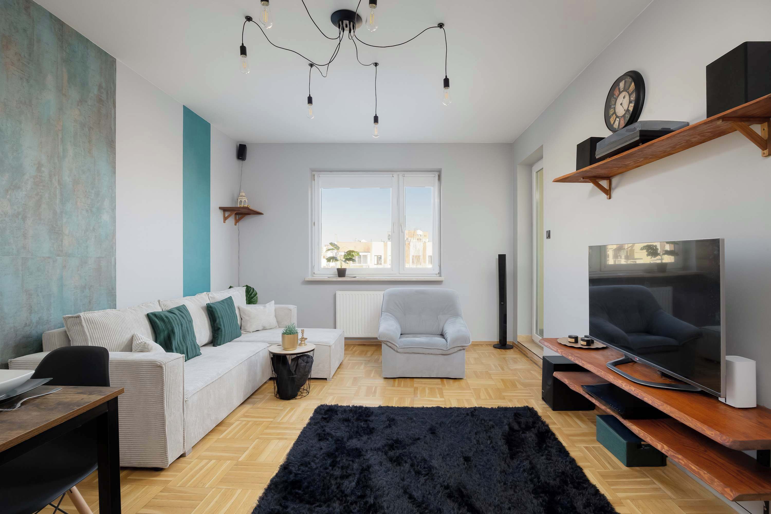 Télévision, espaces bureaux