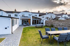 House, Smoking | 5 bedrooms - 1 Bossiney House in Cornwall (Bude)