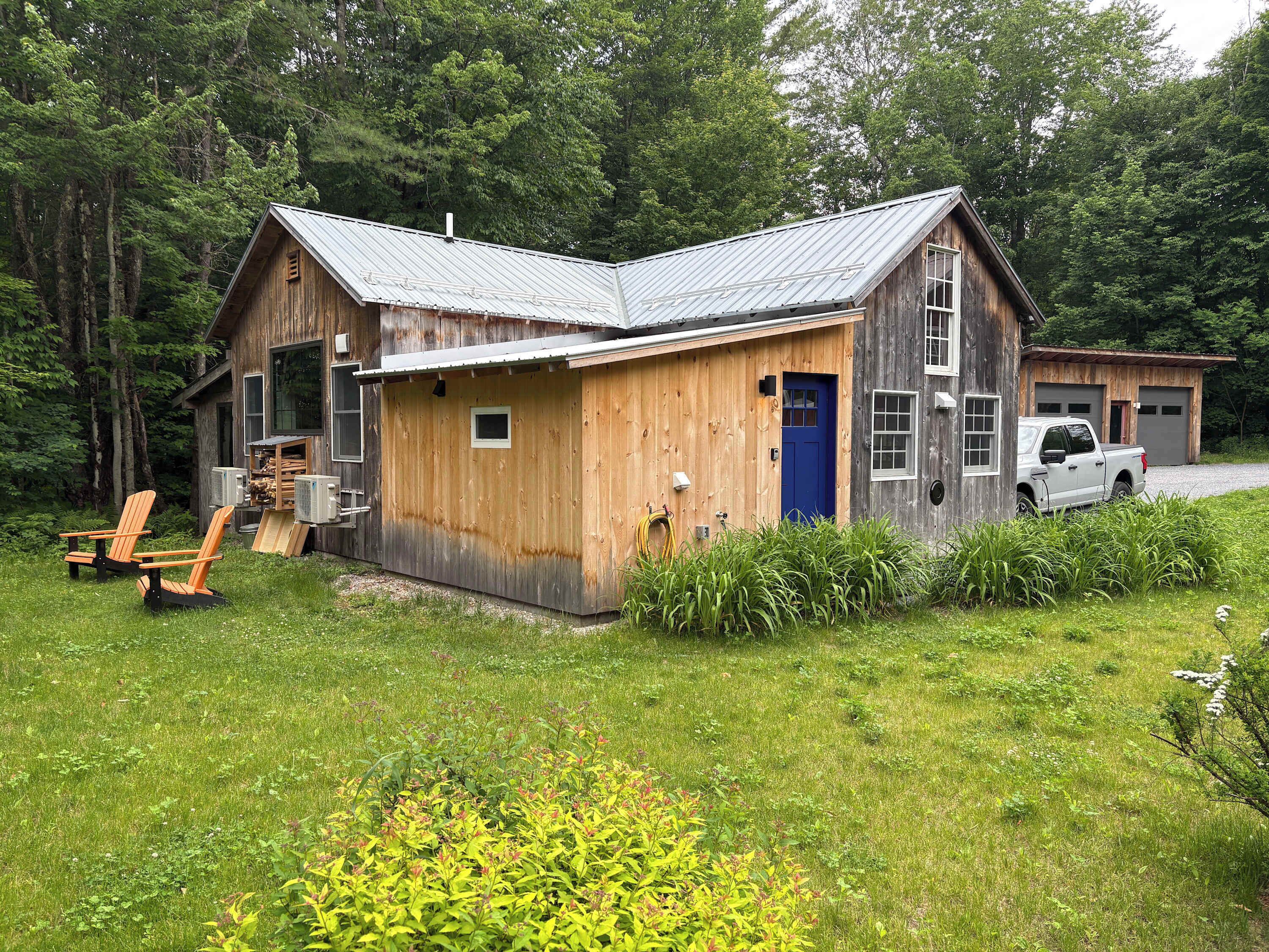 Welcome to your new home away from home, located on a lovely woodland lot, this private modern home is the ideal way to enjoy our Brave Little State of Vt! 