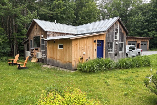 Welcome to your new home away from home, located on a lovely woodland lot, this private modern home is the ideal way to enjoy our Brave Little State of Vt!