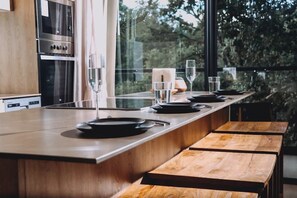 Fridge, microwave, stovetop, coffee/tea maker - Luum Vibe · Free soul and a refuge in the jungle. (Tulum)