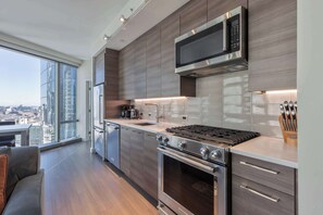 Fridge, microwave, oven, stovetop - Luxury Apt Back Bay | Near Prudential Center (Boston, MA)