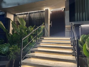 Exterior detail - BLACK ROSE (Medellín)