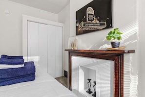 Desk, iron/ironing board, travel crib, WiFi