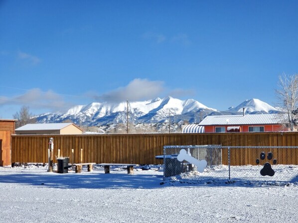 Property grounds - The Lodge Motel (Fort Garland)