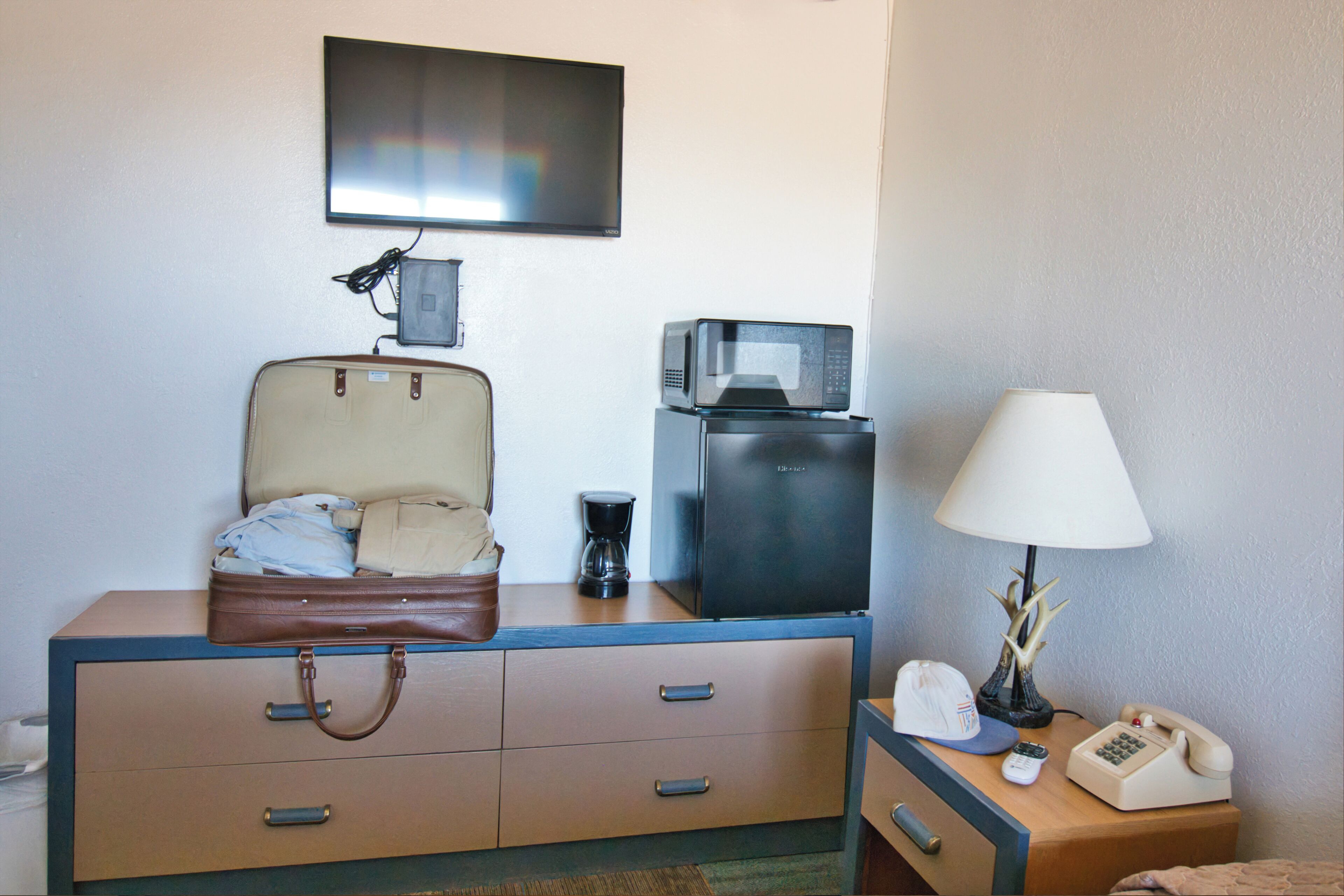 Habitación individual clásica, 1 cama matrimonial, para no fumadores | Espacio para trabajar con laptop y wifi gratis 