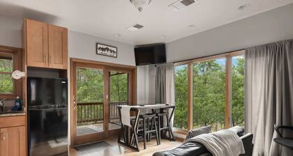 Two Cabins Retreat in Woods Resort - Dog-Friendly!