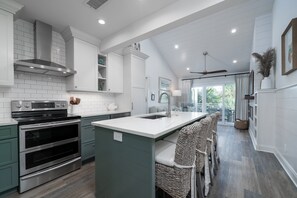 Fridge, microwave, oven, stovetop - Second Floor 2BR/2BA! Sensational golf and lagoon views! Amenity access included! (Johns Island)