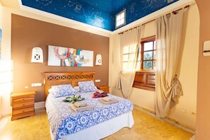 3 bedrooms, desk, iron/ironing board, free WiFi - Villa Iseo (Playa Blanca)