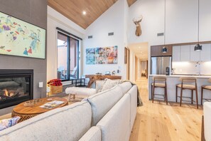 Smart TV, fireplace, video games