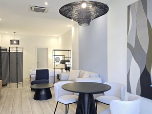Interior - Velarde Suites Marine B2 (Málaga)