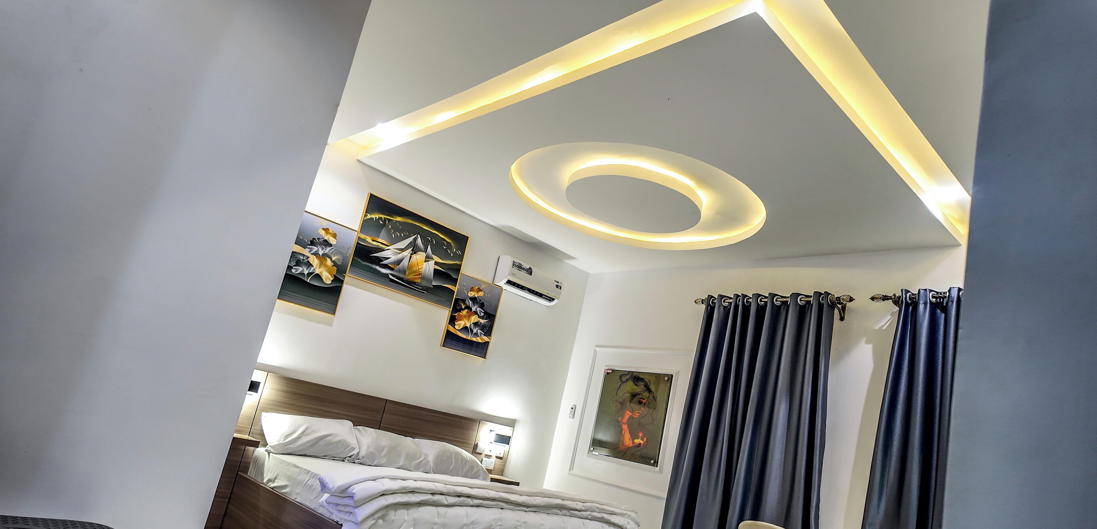 Een kluis op de kamer, gratis wifi, beddengoed, rolstoeltoegankelijk