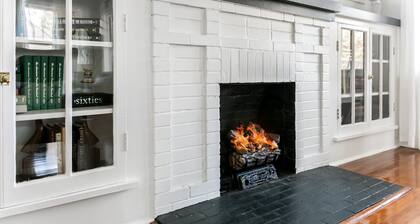 La Belle Bungalow | 2/2, Pet Friendly w/ fee