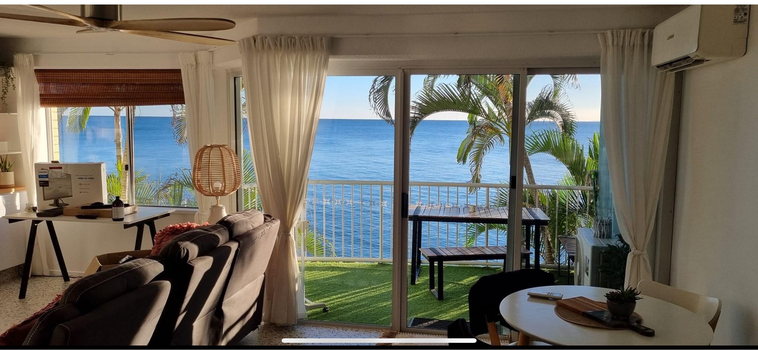 Smart TV, DVD player, table tennis, books