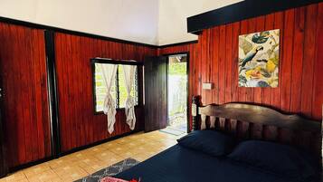 Internet, bed sheets