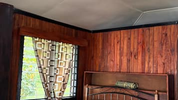 Internet, bed sheets