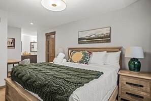 Strykejern/-brett, wi-fi og sengetøy