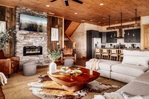 TV, fireplace - Incredible Game Room/Pool/Hot Tub/Theater/LUXE - Southern Summit Skies (Sevierville)