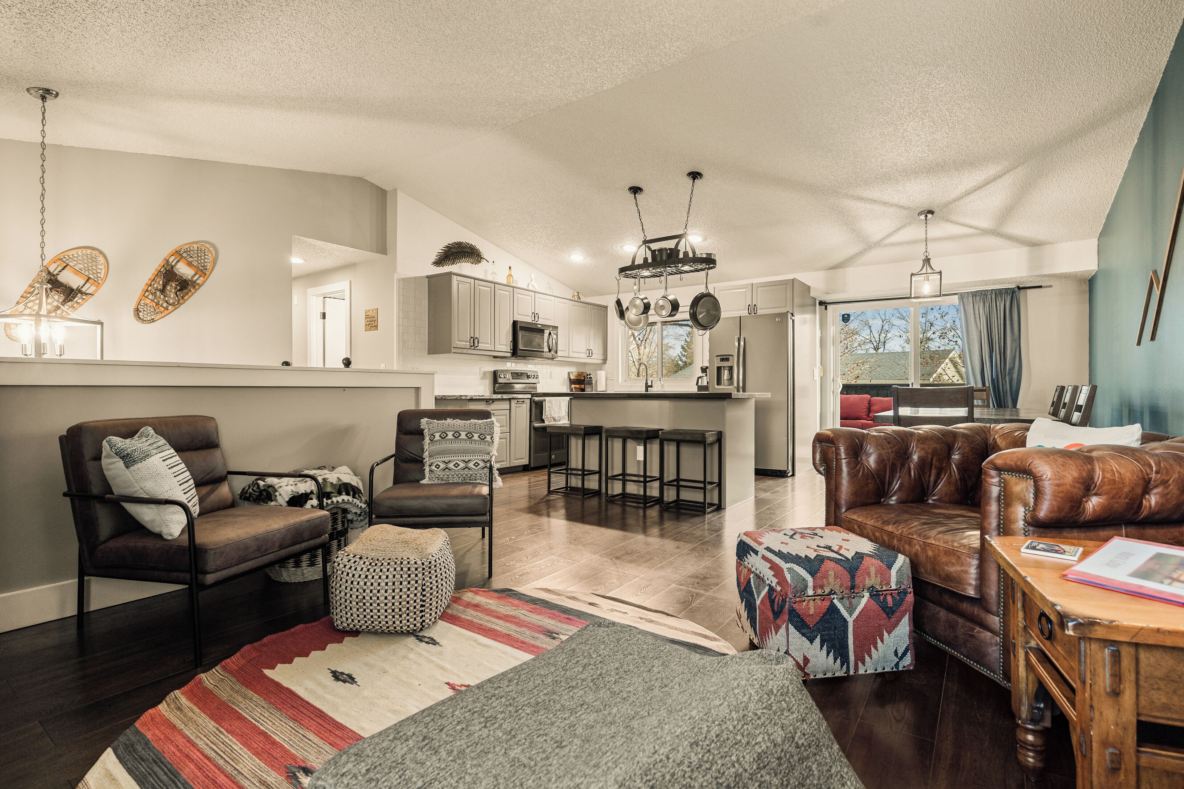 Smart-TV, peis, videospill og fotballspill