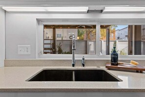 Interior - Urban Retreat @ Cherry Street (Tulsa)